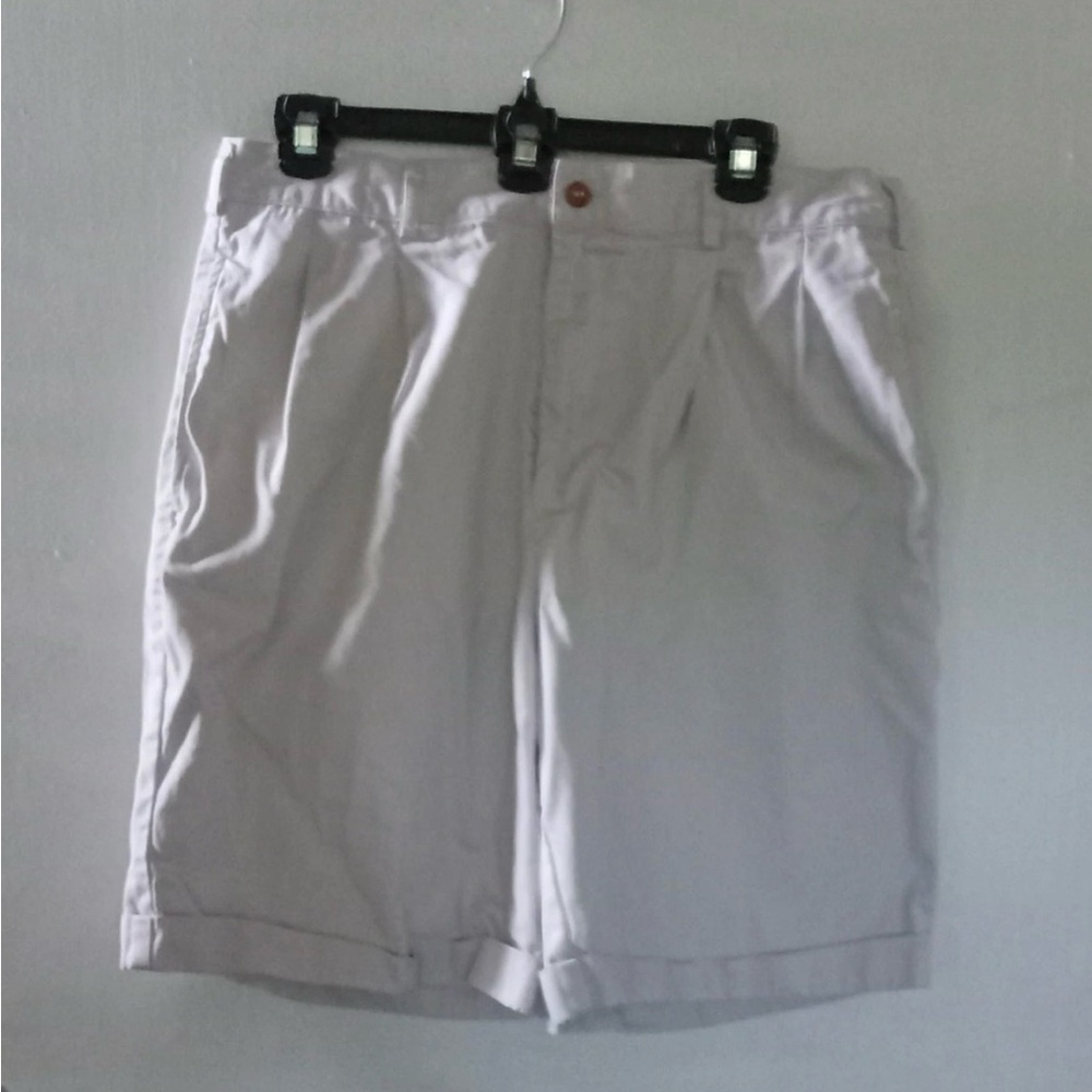 Abercrombie & Fitch White Flat-Front Men's Shorts